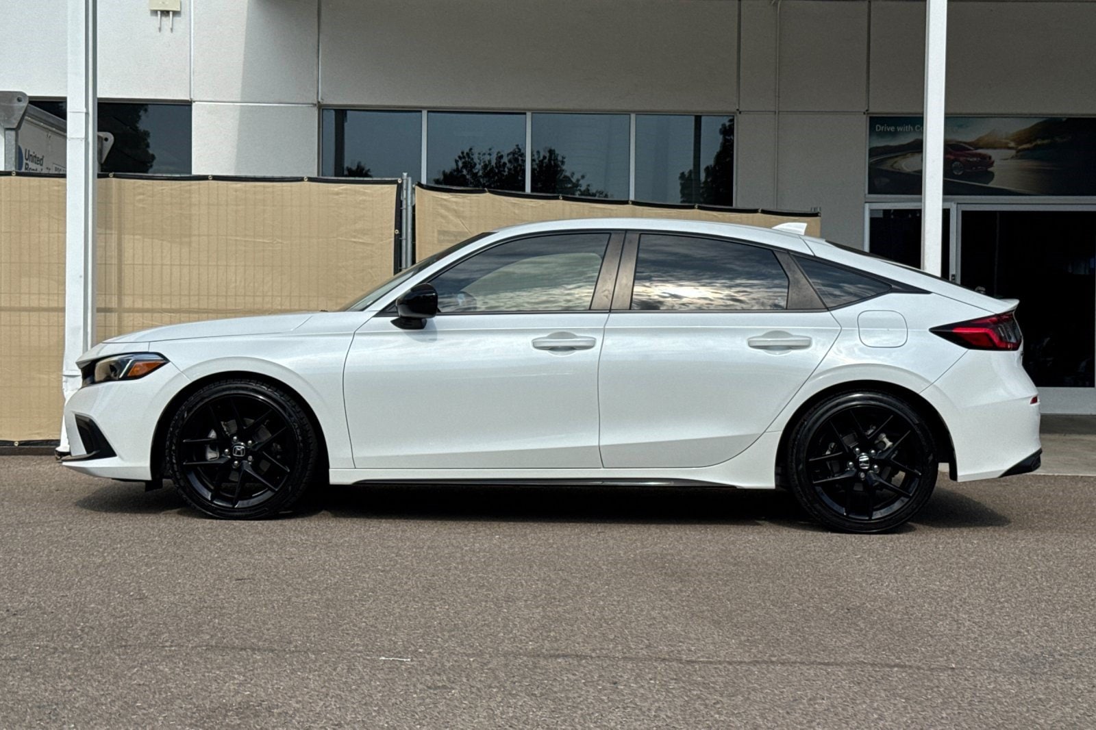 honda civic hatchback 2024 19XFL2H83RE032775 image honda civic hatchback 2024 19XFL2H83RE032775 image